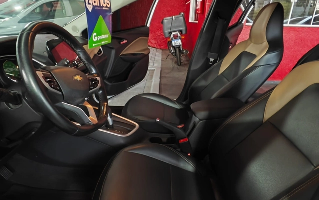 imagem-https://www.socarrao.com.br/sc-vehicle-images-prod/930172/1773501713524-V2hhdHNBcHAgSW1hZ2UgMjAyNi0wMy0xNCBhdCAxMS41NC4zNyAoMSkuanBlZw.jpeg