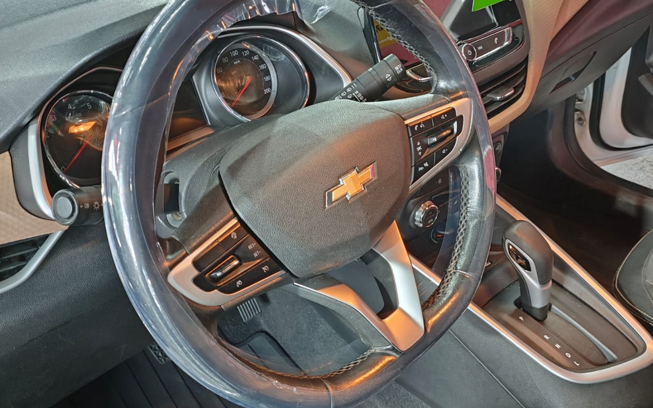 imagem-https://www.socarrao.com.br/sc-vehicle-images-prod/930172/1773501714552-V2hhdHNBcHAgSW1hZ2UgMjAyNi0wMy0xNCBhdCAxMS41NC40MCAoMykuanBlZw.jpeg