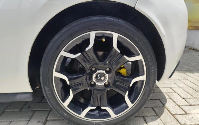 imagem-https://www.socarrao.com.br/sc-vehicle-images-prod/930516/1783703969081-7387982_3_B_5c0bf1bd0a.jpeg