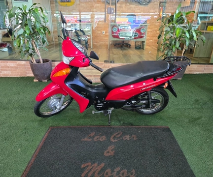 Honda C 100 BIZ-ES 2015 Vermelho — foto 1 de 3