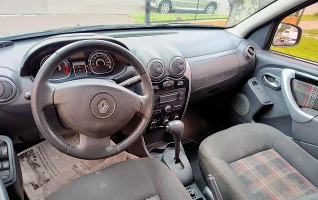 imagem-https://www.socarrao.com.br/sc-vehicle-images-prod/9312/1781093582019-7573746_0_B_752ac3d134.jpeg