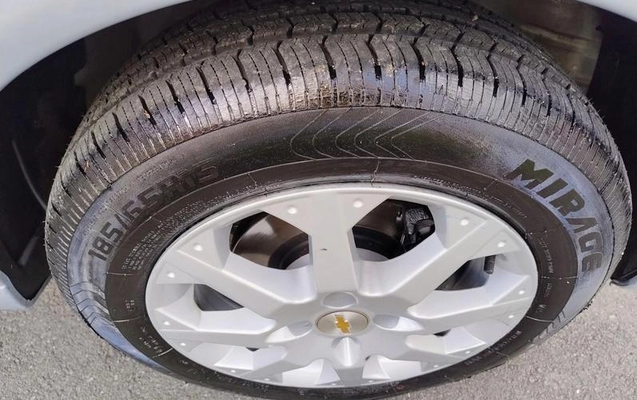 imagem-https://www.socarrao.com.br/sc-vehicle-images-prod/9313/1790347670671-7573820_14_B_8d317c712b.jpeg