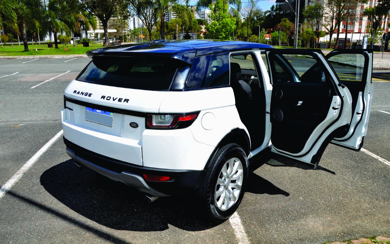 imagem-https://www.socarrao.com.br/sc-vehicle-images-prod/931327/1773589897208-MTAuanBn.jpg