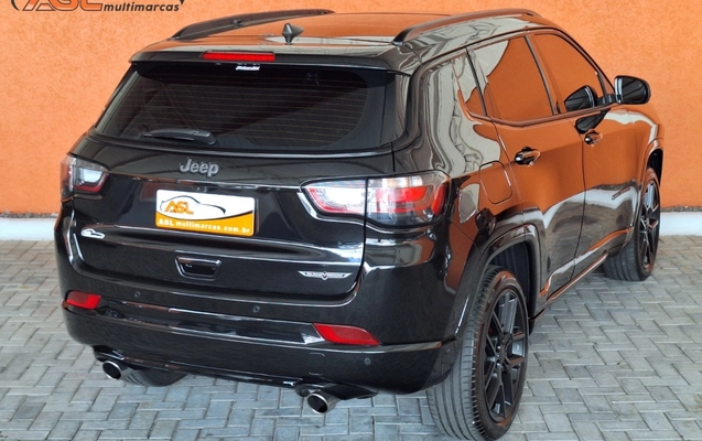 imagem-https://www.socarrao.com.br/sc-vehicle-images-prod/931393/1773586465546-ZDFkZjM4ZjQtYzE2ZC00OGNkLWIyNDUtNGY2NzY1YzNiZDBjLmpwZWc.jpeg