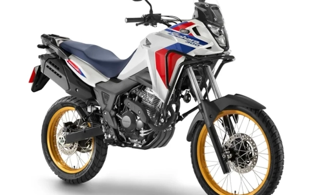 imagem-https://www.socarrao.com.br/sc-vehicle-images-prod/932/1789156375778-W36EfDHkFK2b35LF060ACFpvB5uXzeRA.jpg