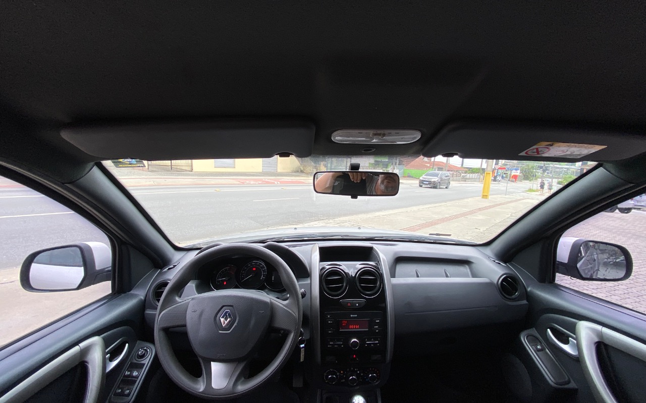 imagem-https://www.socarrao.com.br/sc-vehicle-images-prod/932530/1773753682982-SU1HXzk2NDIuanBlZw.jpeg