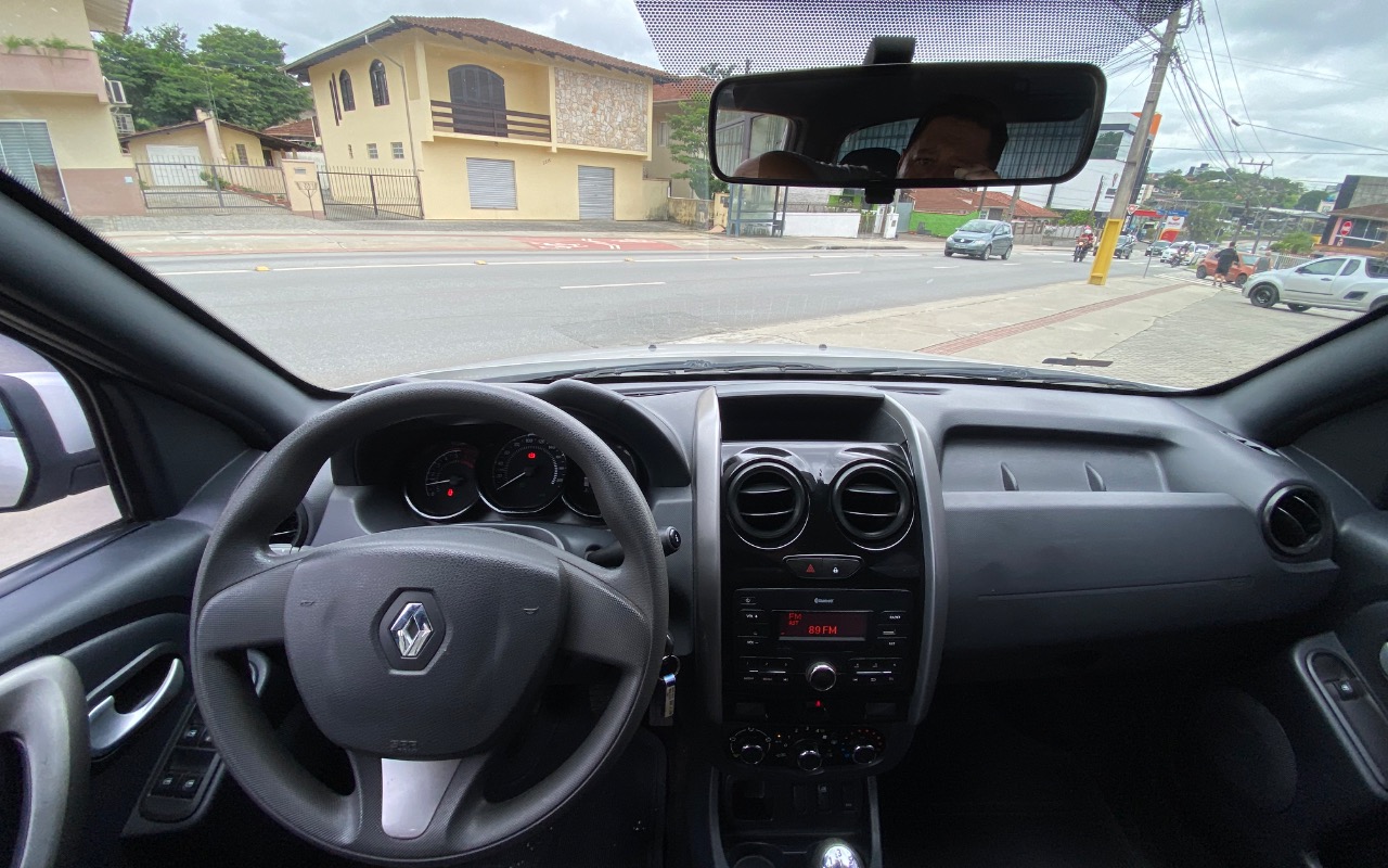 imagem-https://www.socarrao.com.br/sc-vehicle-images-prod/932530/1773753684438-SU1HXzk2NDAuanBlZw.jpeg