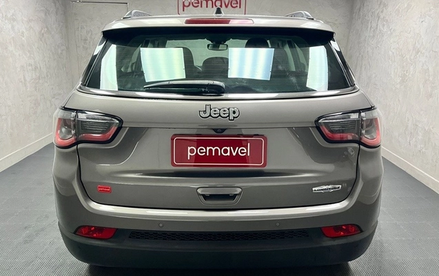 imagem-https://www.socarrao.com.br/sc-vehicle-images-prod/933585/1788286981507-03c00489-da24-4270-b437-e08e6fd8db8d.jpg