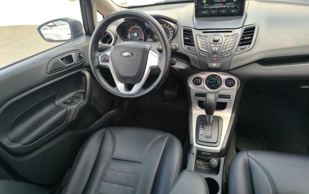 imagem-https://www.socarrao.com.br/sc-vehicle-images-prod/933751/1789222373223-7858792_24_B_e33df360dd.jpeg