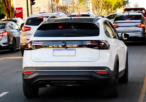 Volkswagen Nivus 2024 Branco — foto 1 de 3