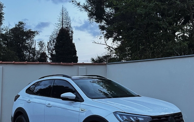 imagem-https://www.socarrao.com.br/sc-vehicle-images-prod/934066/1773680056996-N0I0RkYwMjEtNERFNS00MzA5LTgzMTgtMzQ1MkY3NjAxMTFEX1ZTQ08uanBlZw.jpeg