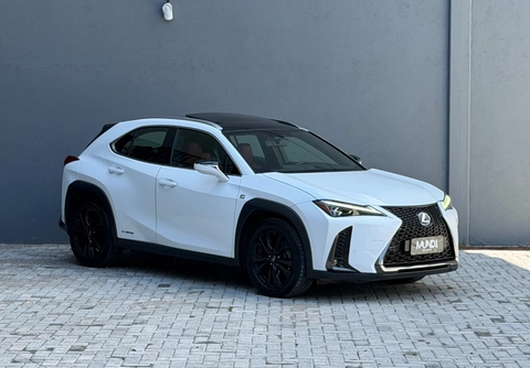 Lexus UX-250h 2019 Branco — foto 1 de 3