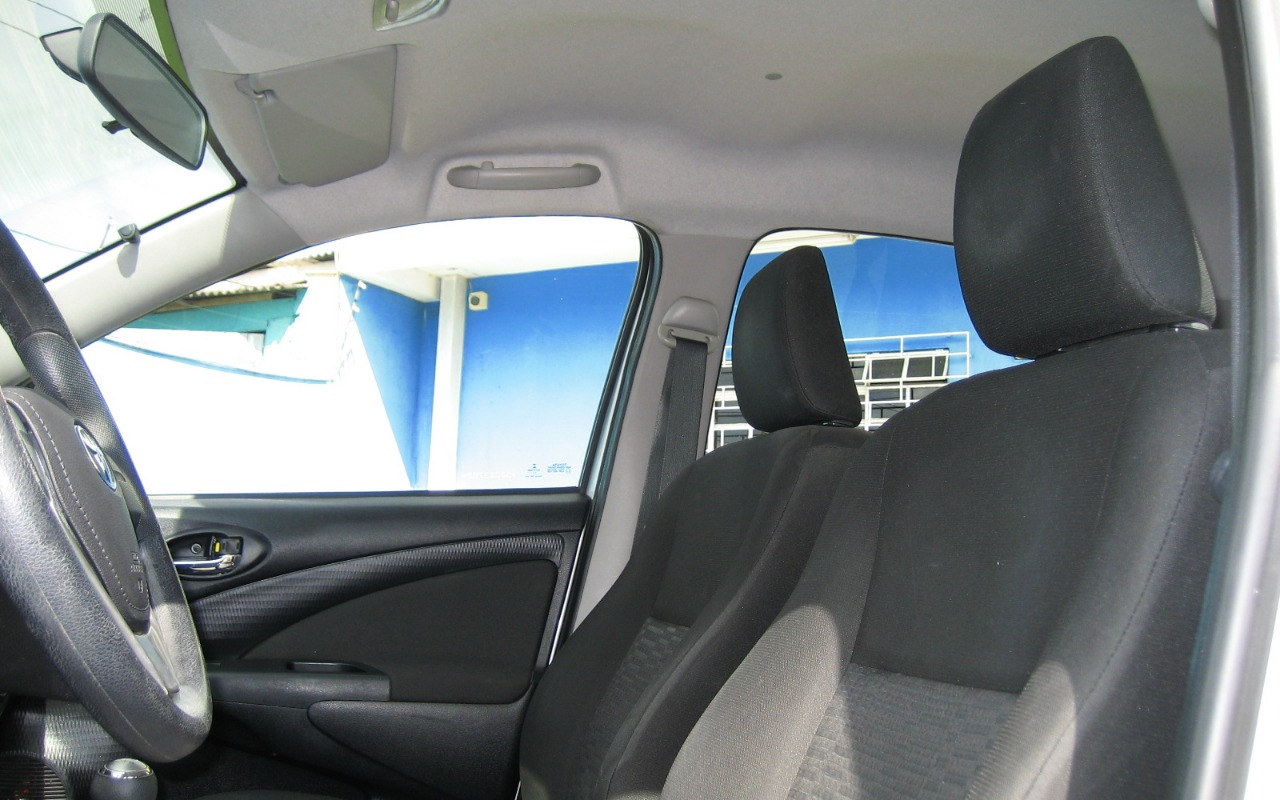 imagem-https://www.socarrao.com.br/sc-vehicle-images-prod/934384/1773688651534-SU1HXzE3ODguSlBH.JPG