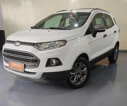 Ford EcoSport 2016 Branco — foto 1 de 3