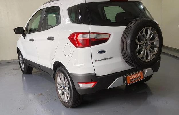 imagem-https://www.socarrao.com.br/sc-vehicle-images-prod/934434/1781117509056-7899846_7_B_c57c4fe3e7.jpeg