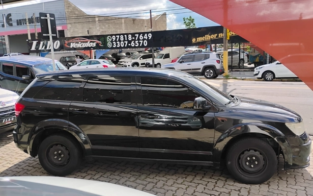 imagem-https://www.socarrao.com.br/sc-vehicle-images-prod/934638/1773686113731-OC5qcGVn.jpeg