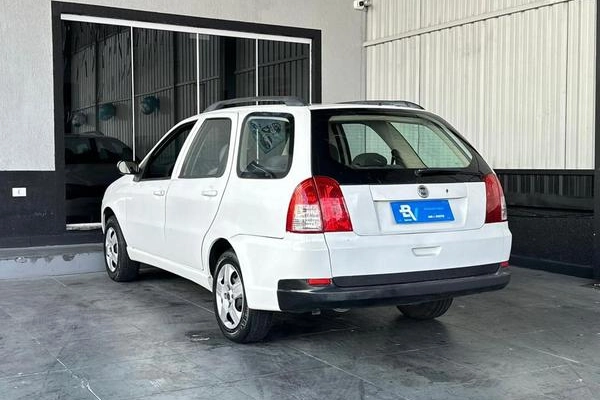 imagem-https://www.socarrao.com.br/sc-vehicle-images-prod/934672/1788197332840-7663301_7_B_a476c64412.jpeg