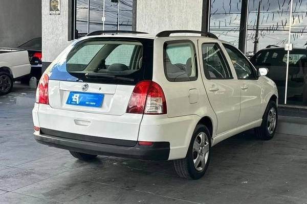 imagem-https://www.socarrao.com.br/sc-vehicle-images-prod/934672/1788197332841-7663301_8_B_b74da3a0a8.jpeg