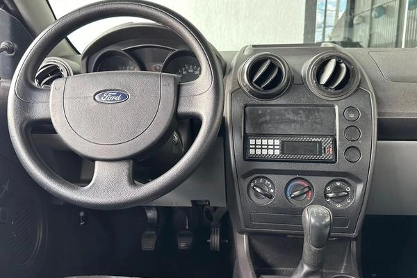 imagem-https://www.socarrao.com.br/sc-vehicle-images-prod/934708/1788189335584-7442503_11_B_0fda0fb071.jpeg