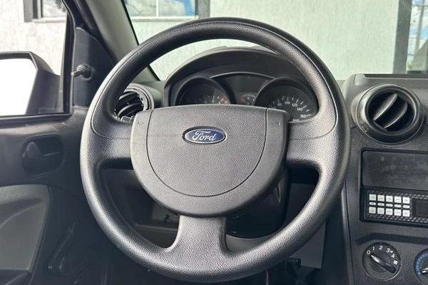 imagem-https://www.socarrao.com.br/sc-vehicle-images-prod/934708/1788189335586-7442503_12_B_41fc04a663.jpeg