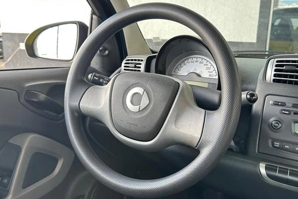 imagem-https://www.socarrao.com.br/sc-vehicle-images-prod/934714/1787237653232-7573710_13_B_12233a297f.jpeg