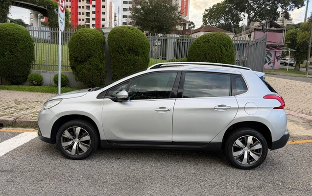 imagem-https://www.socarrao.com.br/sc-vehicle-images-prod/934783/1773692341021-NS5qcGVn.jpeg