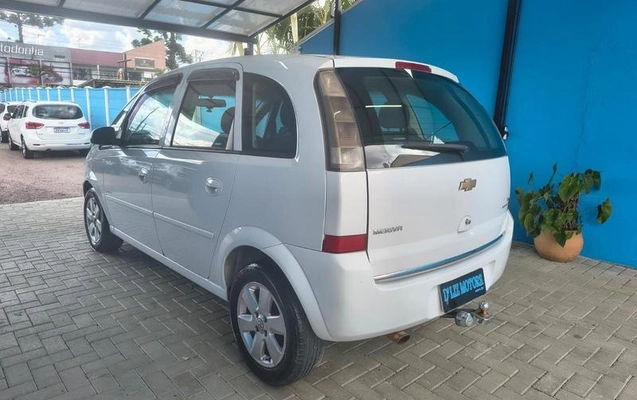 imagem-https://www.socarrao.com.br/sc-vehicle-images-prod/934785/1781710139625-7892410_10_B_1f6db4b3e1.jpeg
