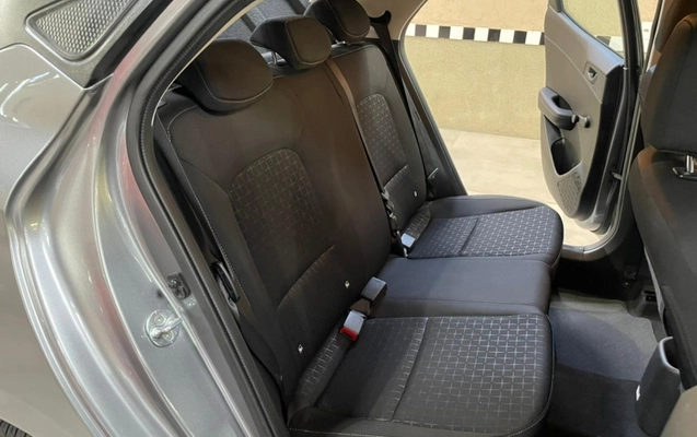 imagem-https://www.socarrao.com.br/sc-vehicle-images-prod/934961/1773690456487-tA8r8EFBerZaNjBtuL8HT4wkzipRXWWW.jpg