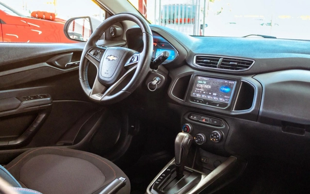 imagem-https://www.socarrao.com.br/sc-vehicle-images-prod/935053/1773691792047-NuonxfbSueG4RDRfssm0HLpfN2NzAnhJ.jpg