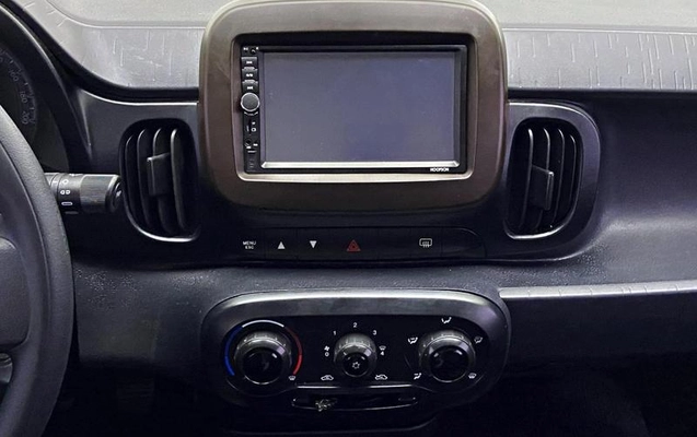 imagem-https://www.socarrao.com.br/sc-vehicle-images-prod/935147/1789489056352-7808927_6_B_a94b2c2dd3.jpeg