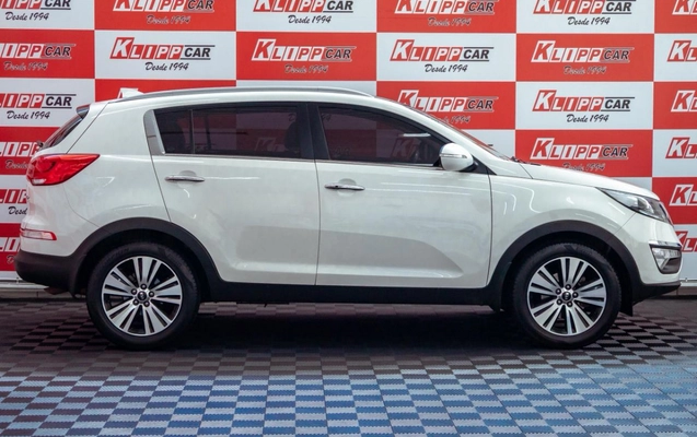 imagem-https://www.socarrao.com.br/sc-vehicle-images-prod/935240/1773693177822-234FB3nTJDbeIWRN6CUOfWqf73FS6cc0.jpg