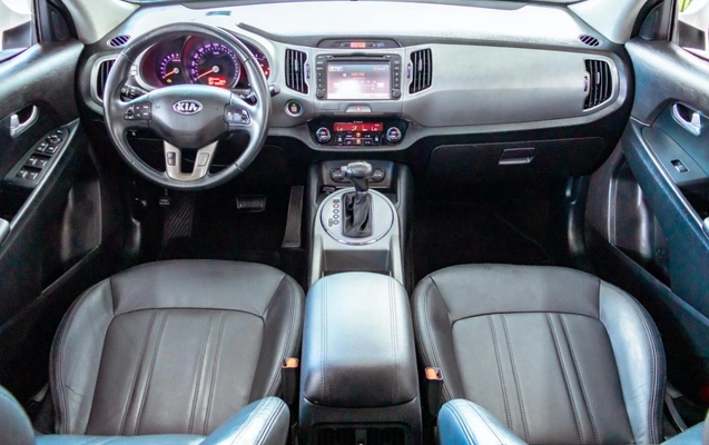 imagem-https://www.socarrao.com.br/sc-vehicle-images-prod/935240/1773693177824-Mk6qnidVaRM8ktqJzjkncU7eO7eTOMch.jpg