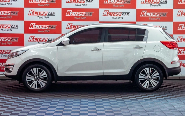 imagem-https://www.socarrao.com.br/sc-vehicle-images-prod/935240/1773693177833-Uvtx6IT6AKRK6Xy6d3aDzFQxn6LzUqFX.jpg