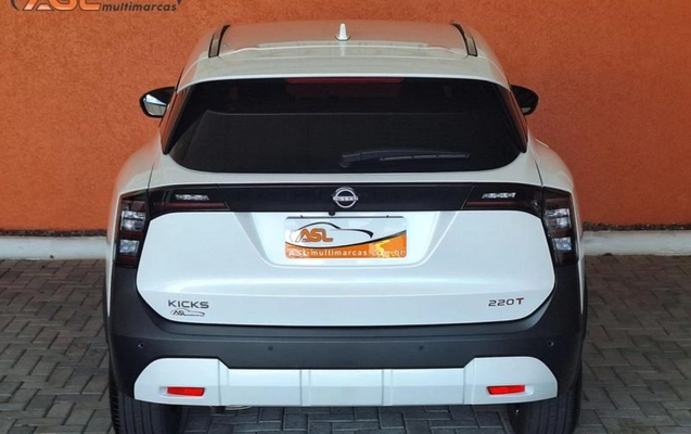 imagem-https://www.socarrao.com.br/sc-vehicle-images-prod/935314/1773694408981-a2lja3MgNy5qcGVn.jpeg