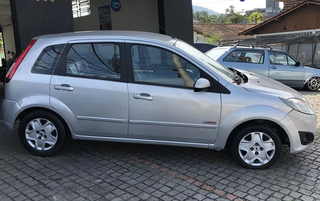 imagem-https://www.socarrao.com.br/sc-vehicle-images-prod/9356/1769987865322-6684388OR_1748524378_73_170.jpg