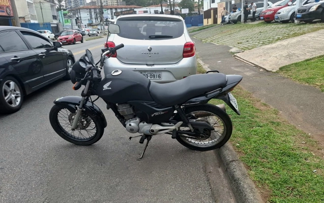 imagem-https://www.socarrao.com.br/sc-vehicle-images-prod/935815/1773717706554-Mi5qcGc.jpg