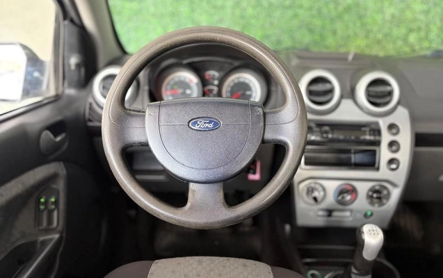 imagem-https://www.socarrao.com.br/sc-vehicle-images-prod/936282/1779490007399-7862390_8_B_32e9cf0041.jpeg