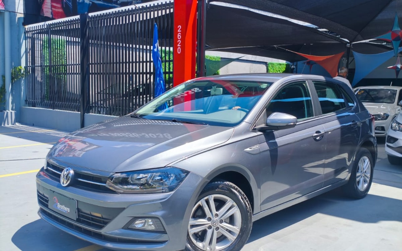 Volkswagen Polo Comfort. 200 TSI 1.0 Flex 12V Aut. na cor Cinza em Campinas / SP - 936398