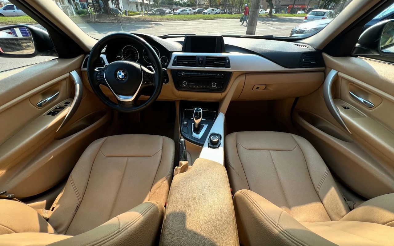 imagem-https://www.socarrao.com.br/sc-vehicle-images-prod/936507/1773750595162-SU1HXzA2OTcuSlBH.JPG