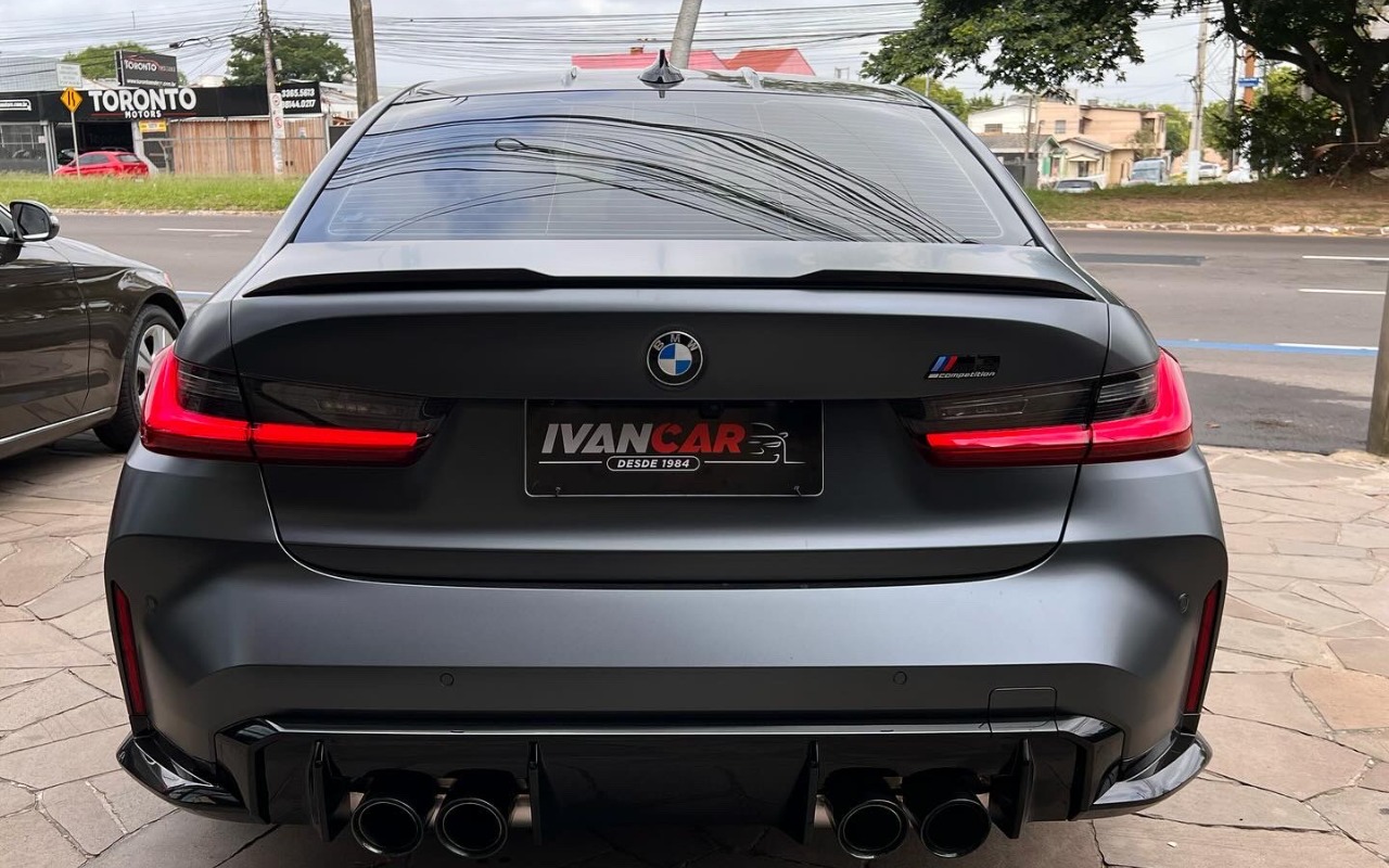 imagem-https://www.socarrao.com.br/sc-vehicle-images-prod/936531/1773750918934-RjhDNDYwMEQtQUZBOS00RUNGLUFDN0MtMTVERjBGNkU4MjZELkpQRw.JPG