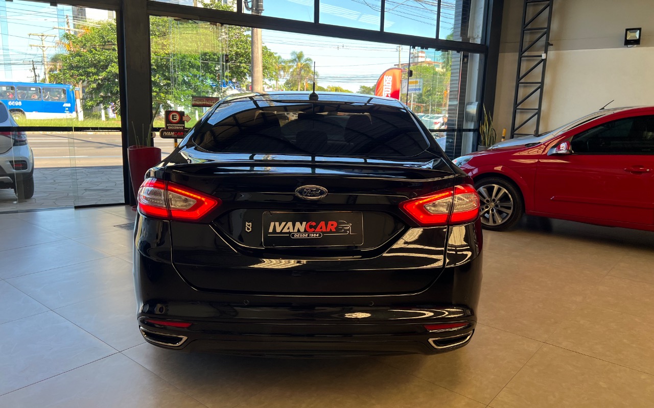 imagem-https://www.socarrao.com.br/sc-vehicle-images-prod/937061/1775655989947-SU1HXzU4NjguanBlZw.jpeg