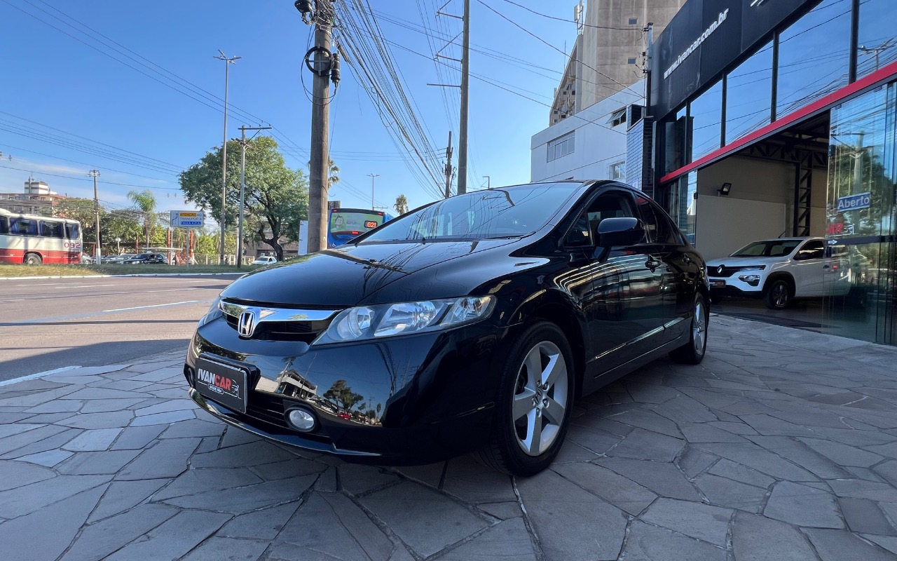 Honda Civic Sedan LXS 1.8/1.8 Flex 16V Mec. 4p na cor Preto no Porto Alegre / RS - 937110