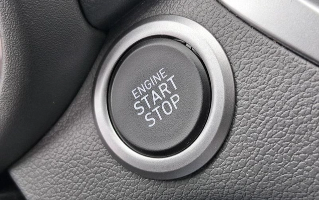 imagem-https://www.socarrao.com.br/sc-vehicle-images-prod/937366/1789674503553-7898402_17_B_9908cade13.jpeg