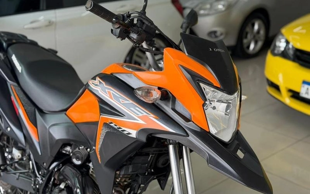 imagem-https://www.socarrao.com.br/sc-vehicle-images-prod/937431/1773778171993-7902788_0_B_c9be8a462f.jpeg