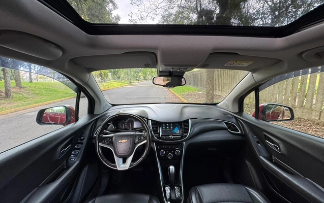 imagem-https://www.socarrao.com.br/sc-vehicle-images-prod/937580/1773758403797-V2hhdHNBcHAgSW1hZ2UgMjAyNi0wMy0xNyBhdCAxMC4yMy40NSAoMikuanBlZw.jpeg