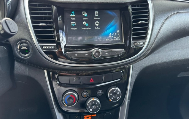 imagem-https://www.socarrao.com.br/sc-vehicle-images-prod/937580/1773758405238-V2hhdHNBcHAgSW1hZ2UgMjAyNi0wMy0xNyBhdCAxMC4yMy40NCAoMykuanBlZw.jpeg