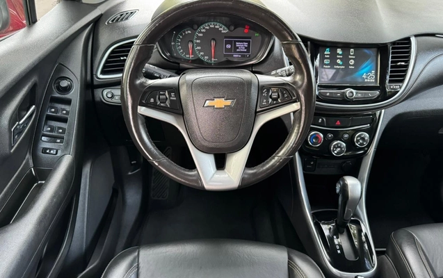 imagem-https://www.socarrao.com.br/sc-vehicle-images-prod/937580/1773758405621-V2hhdHNBcHAgSW1hZ2UgMjAyNi0wMy0xNyBhdCAxMC4yMy40NSAoMSkuanBlZw.jpeg