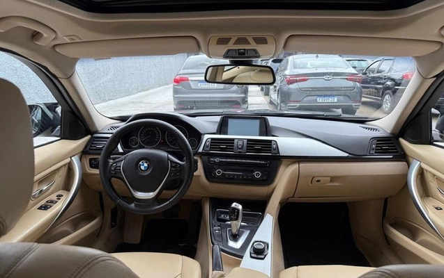 imagem-https://www.socarrao.com.br/sc-vehicle-images-prod/9376/1776171690200-7614187_0_B_7be5dcffe1.jpeg