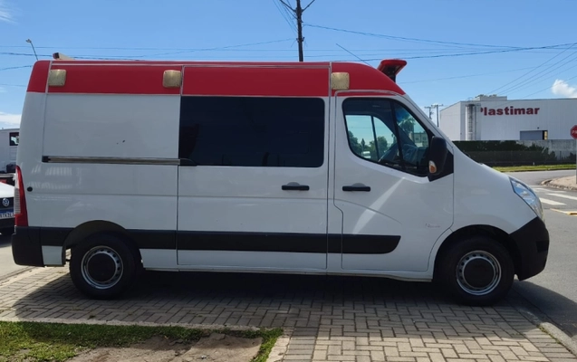 imagem-https://www.socarrao.com.br/sc-vehicle-images-prod/937619/1773759014810-9nYVNBLrhhbNBHh1VgPSW18vGyjImDzM.jpg