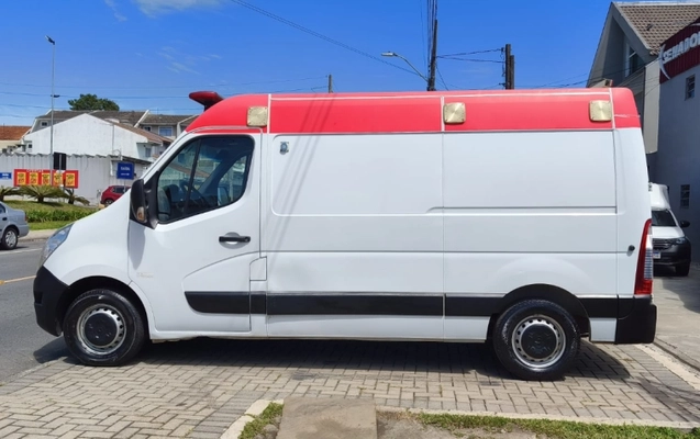 imagem-https://www.socarrao.com.br/sc-vehicle-images-prod/937619/1773759014816-BIY8H2w0sksJ8WqNancy83MziNdWkqov.jpg